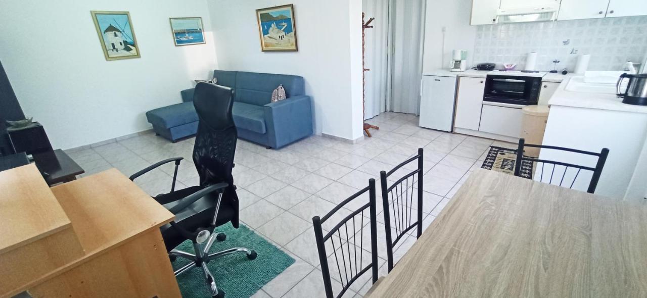 Maris Full Apartment With Roof Garden Access Хиос Экстерьер фото